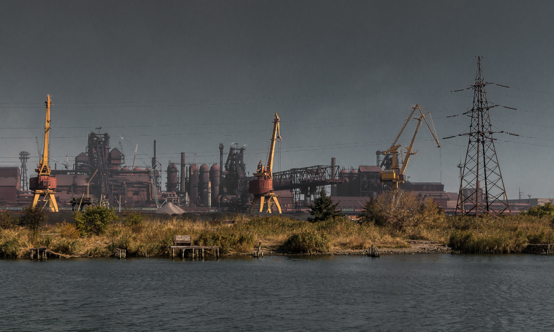 Azovstal iron and steel factory © Chad Nagle, Licence CC
